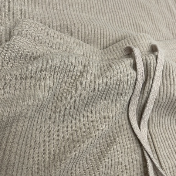 Ribbed set from wishlist size small EUC - Picture 2 of 2